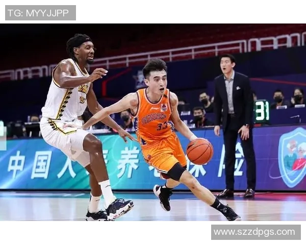 上海篮球队在耐力排行榜中荣获第三名展现出强大实力与团队精神 上海篮球队在耐力排行榜中荣获第三名展现出强大实力与团队精神