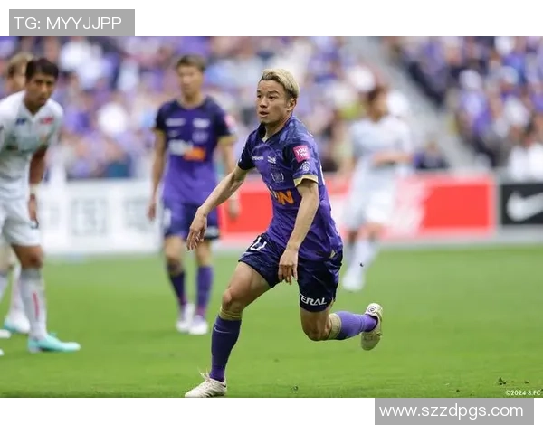 日本足球明星盘点与他们的辉煌成就回顾及未来展望